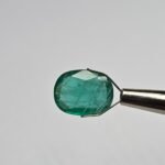 8.57 carats Emerald (9.25 ratti)