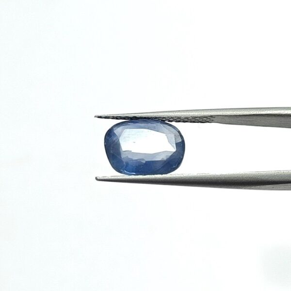 5.00 carats Blue Sapphire (5.25 ratti Neelam) - Image 2