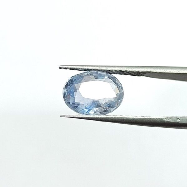 5.06 carats Blue Sapphire (5.25 ratti Neelam) - Image 2