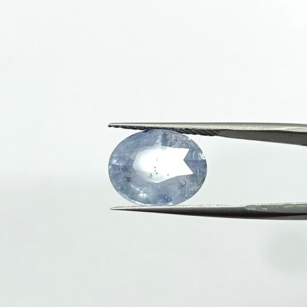 9.69 carats Blue Sapphire (9.25 ratti Neelam) - Image 2