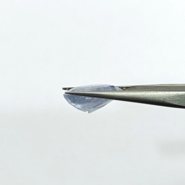 9.69 carats Blue Sapphire (9.25 ratti Neelam) - Image 4