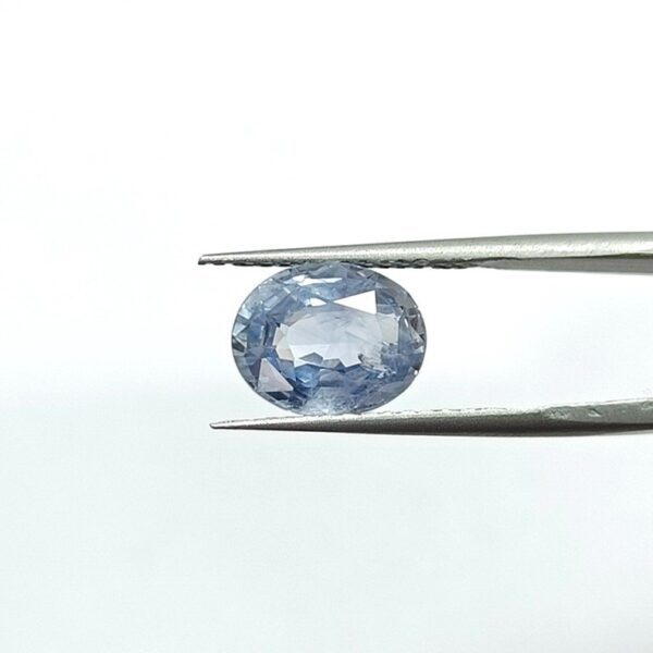 5.18 carats Blue Sapphire (5.25 ratti Neelam) - Image 1