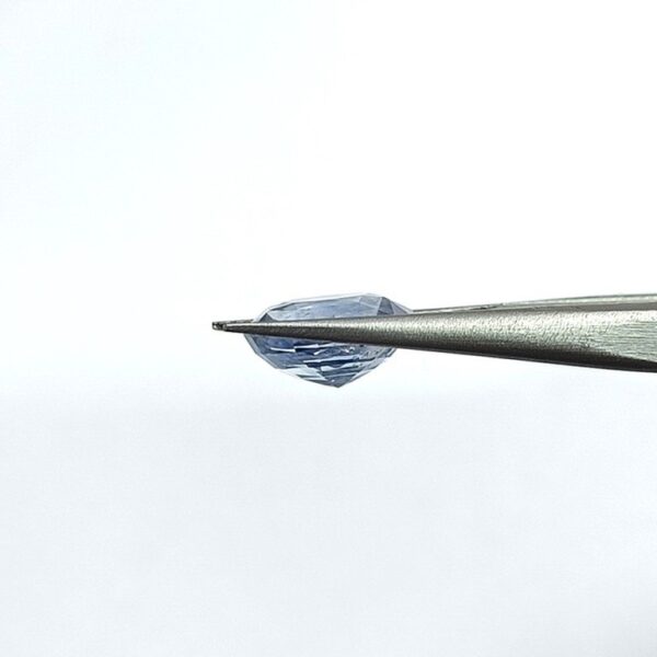 5.18 carats Blue Sapphire (5.25 ratti Neelam) - Image 4