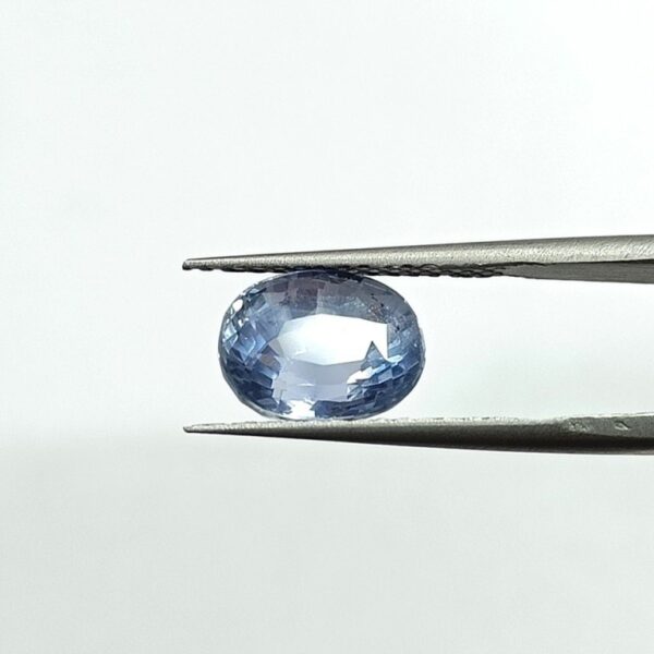 5.03 carats Blue Sapphire (5.25 ratti Neelam) - Image 2