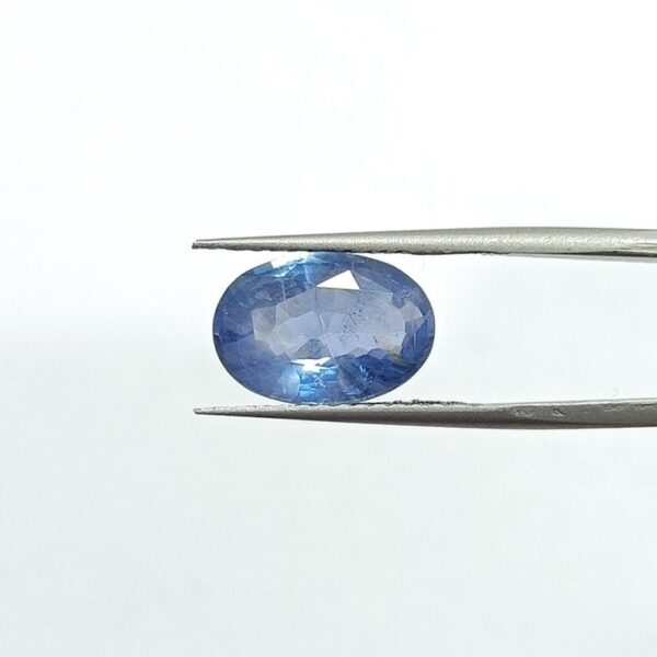 5.72 carats Blue Sapphire (6.25 ratti Neelam) - Image 1