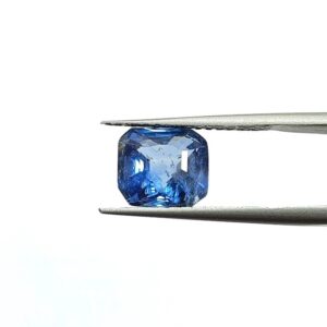 4.00 carats Blue Sapphire (4.25 ratti Neelam)
