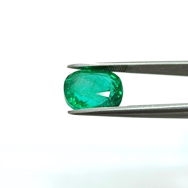 5.66 carats Emerald (6.25 ratti) - Image 3