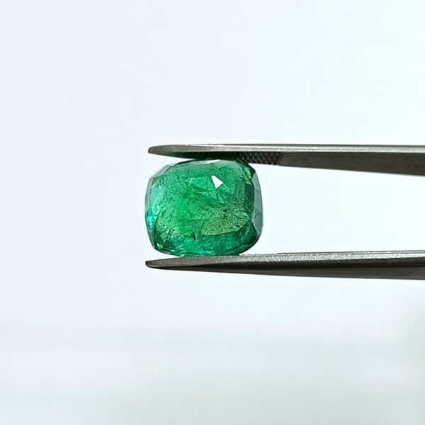 5.50 carats Emerald (6.25 ratti) - Image 6