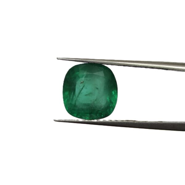 4.78 carats Emerald (5.25 ratti) - Image 1