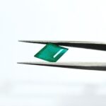 2.77 carats Emerald (3.25 ratti) - Image 2