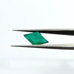 2.77 carats Emerald (3.25 ratti) - Image 4