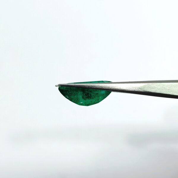 5.20 carats Emerald (5.25 ratti) - Image 3
