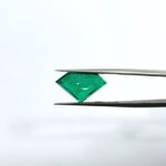 5.20 carats Emerald (5.25 ratti) - Image 4