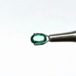 2.05 carats Emerald (2.25 ratti) - Image 7