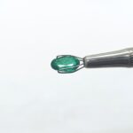 2.3 carats Emerald (2.25 ratti) - Image 2