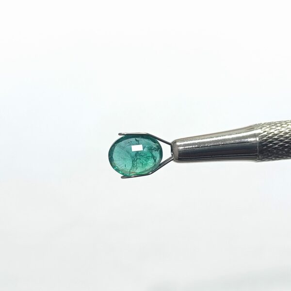 2.72 carats Emerald (3.25 ratti) - Image 5