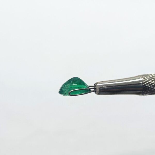 3.08 carats Emerald (3.25 ratti) - Image 8
