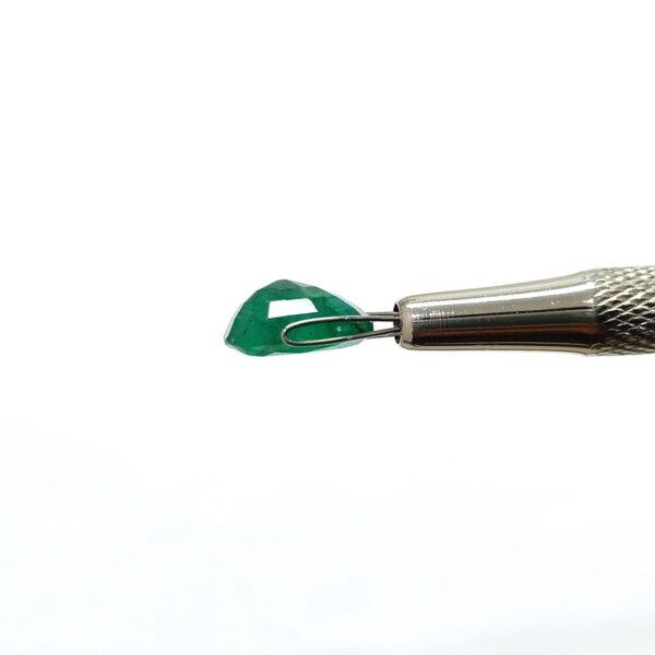 4.07 carats Emerald (4.25 ratti) - Image 7