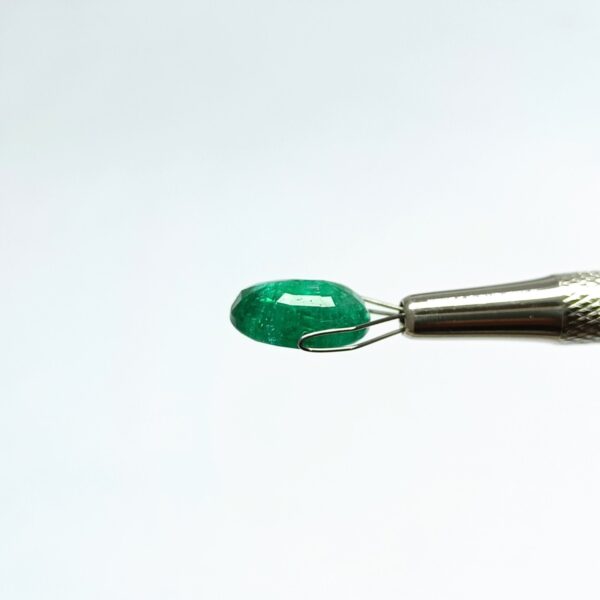 6.55 carats Emerald (7.25 ratti) - Image 6