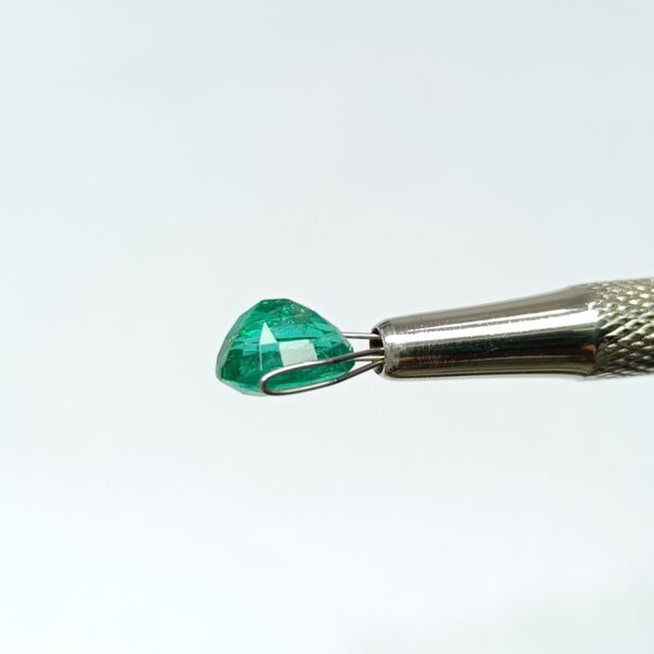 3.16 carats Emerald (3.25 ratti) - Image 8