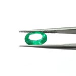2.2 carats Emerald (2.25 ratti) - Image 2