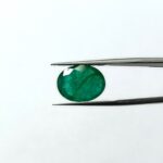 7.61 carats Emerald (8.25 ratti)