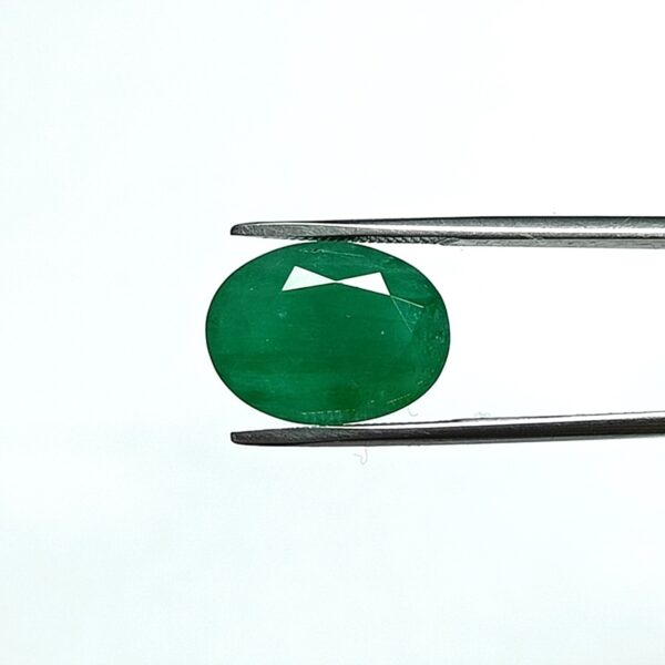 4.62 carats Emerald (5.25 ratti) - Image 1