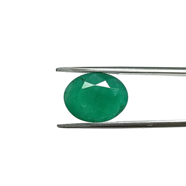 4.75 carats Emerald (5.25 ratti) - Image 1