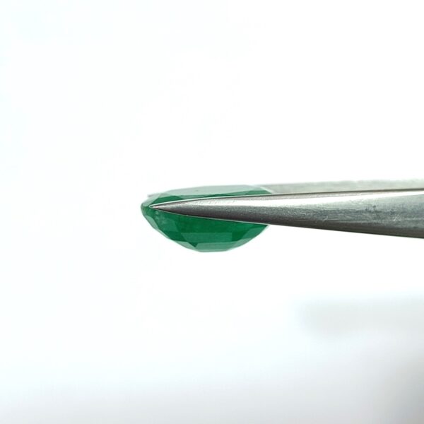 6.31 carats Emerald (7.25 ratti) - Image 4