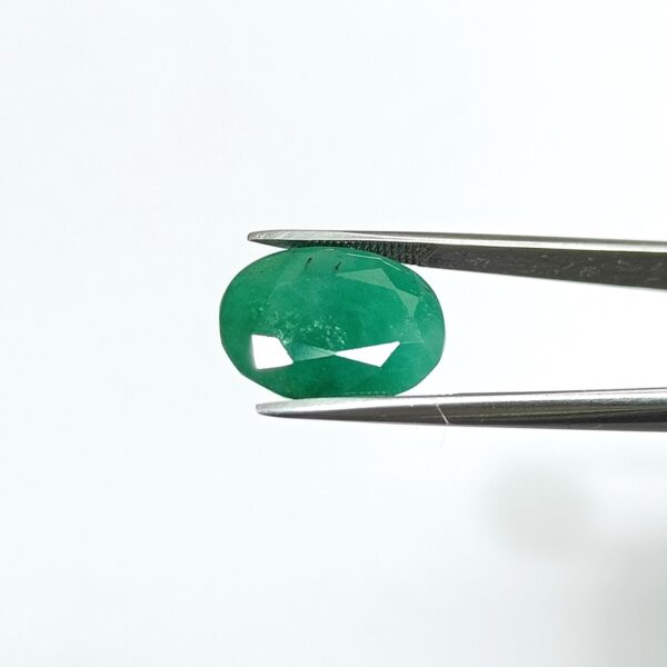 6.36 carats Emerald (7.25 ratti) - Image 3