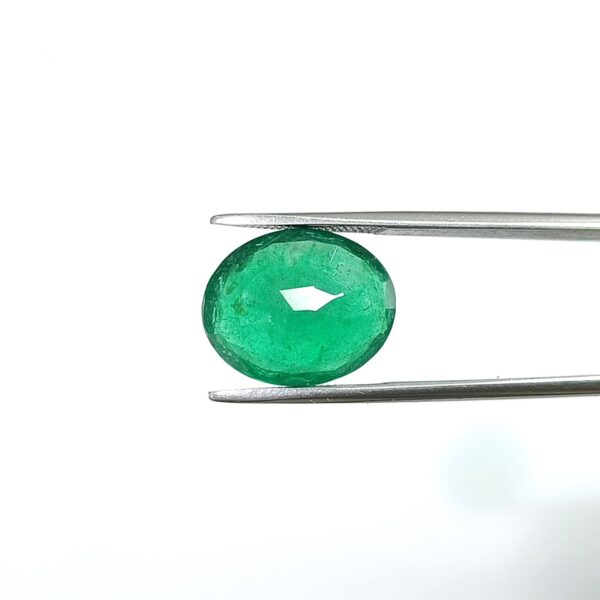 4.70 carats Emerald (5.25 ratti) - Image 5