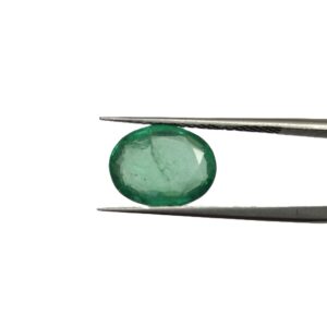 4.20 carats Emerald (4.25 ratti)