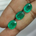 3.05/3.29/3.17 carats Triplet Emerald - Image 3