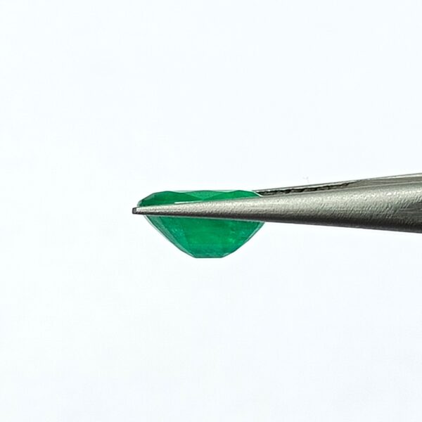 3.44 carats Emerald (3.25 ratti) - Image 4