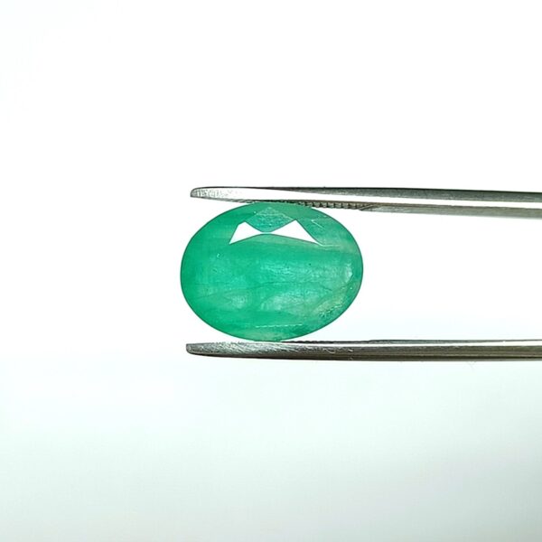 2.88 carats Emerald (3.25 ratti) - Image 1