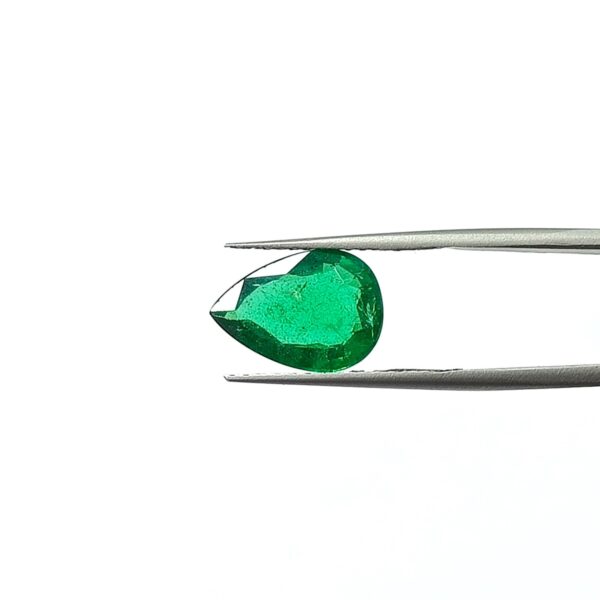 4.21 carats Emerald (4.25 ratti) - Image 1