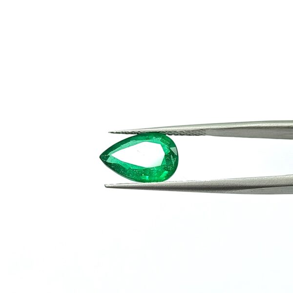 4.21 carats Emerald (4.25 ratti) - Image 2