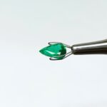 2.8 carats Emerald (3.25 ratti) - Image 3