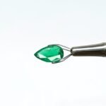 3.33 carats Emerald (3.25 ratti) - Image 3