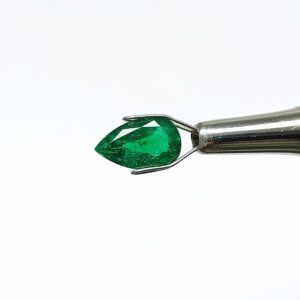2.52 carats Emerald (2.25 ratti)