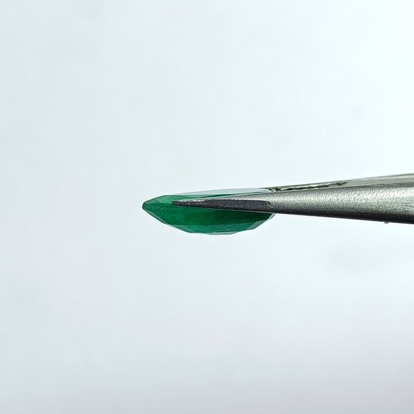 3.22 carats Emerald (3.25 ratti) - Image 4