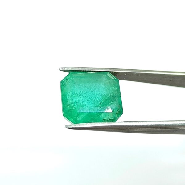 8.05 carats Emerald (9.25 ratti) - Image 3