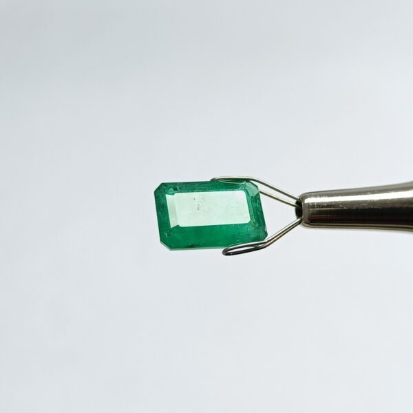 5.21 carats Emerald (5.25 ratti) - Image 11