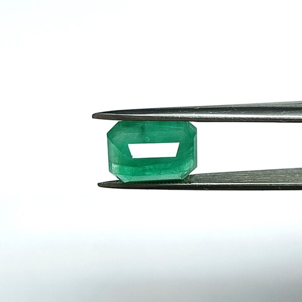 3.88 carats Emerald (4.25 ratti) - Image 7