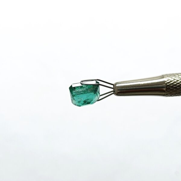 3.91 carats Emerald (4.25 ratti) - Image 6