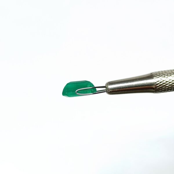 3.79 carats Emerald (4.25 ratti) - Image 9