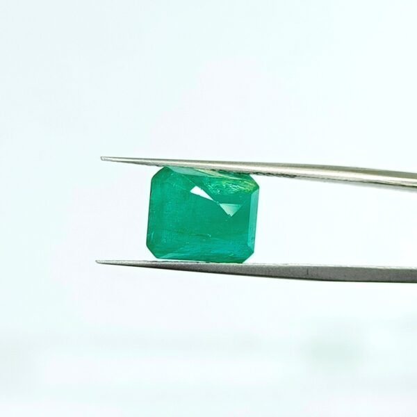 6.54 carats Emerald (7.25 ratti) - Image 4