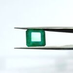 6.75 carats Emerald (7.25 ratti) - Image 2