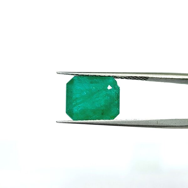 4.40 carats Emerald (5.25 ratti) - Image 1
