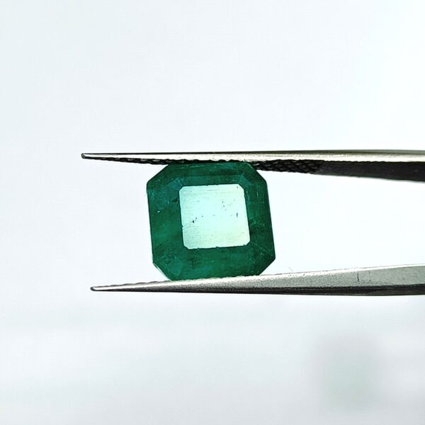6.01 carats Emerald (6.25 ratti) - Image 2